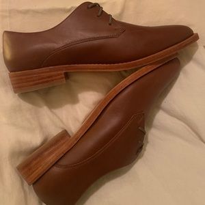 Nisolo James oxfords in Brandy